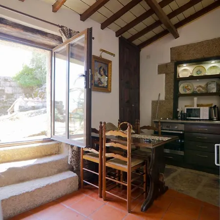 Casa Da * Sortelha