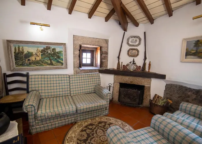 Casa Da Feriehus Sortelha